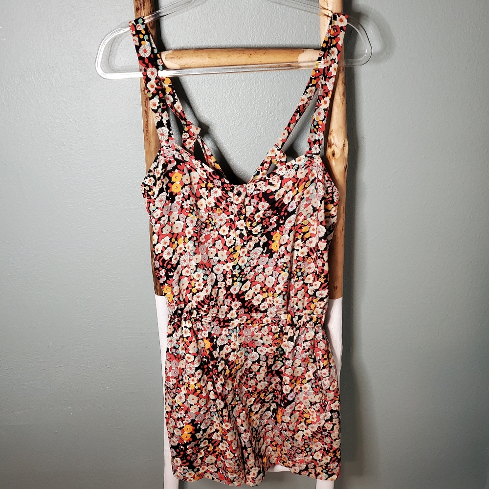 Bcbgeneration floral romper size 10